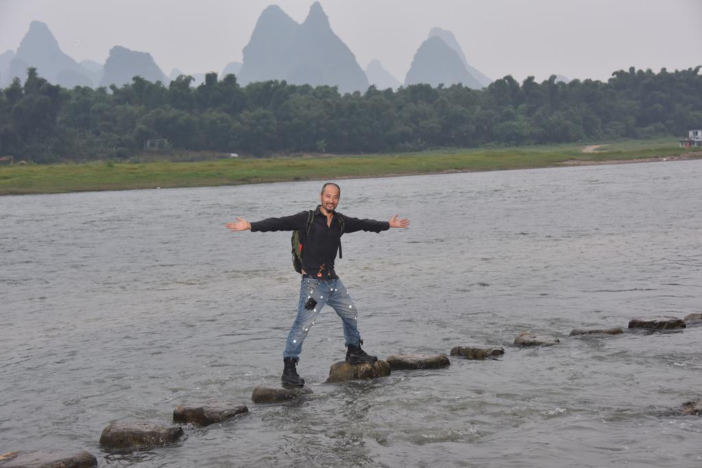 Yangshuo Moon Resort Hotel מראה חיצוני תמונה