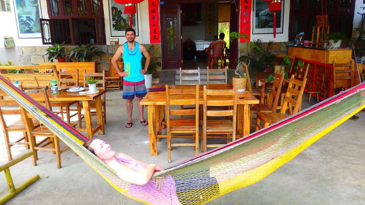 Yangshuo Moon Resort Hotel מראה חיצוני תמונה