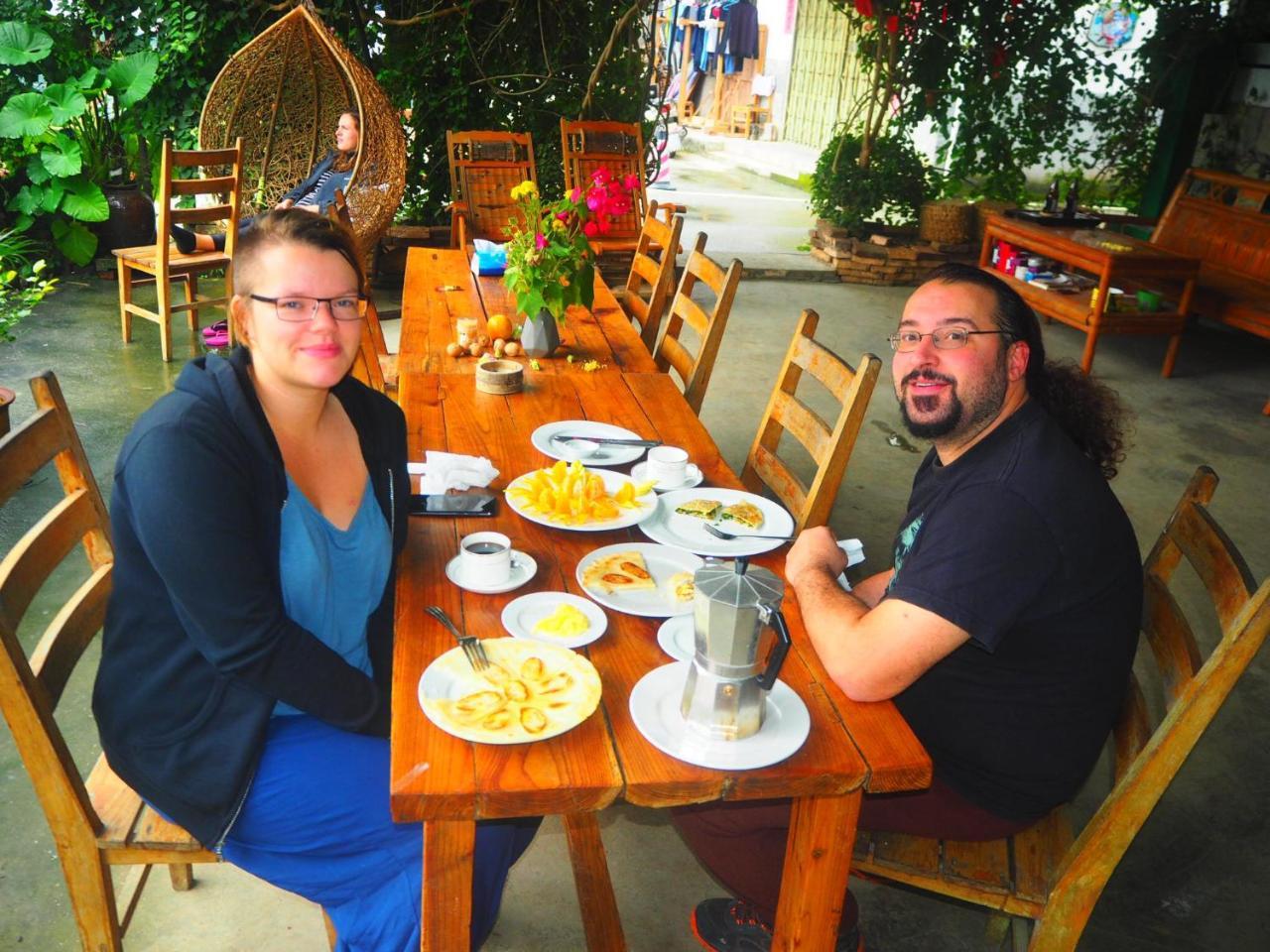 Yangshuo Moon Resort Hotel מראה חיצוני תמונה