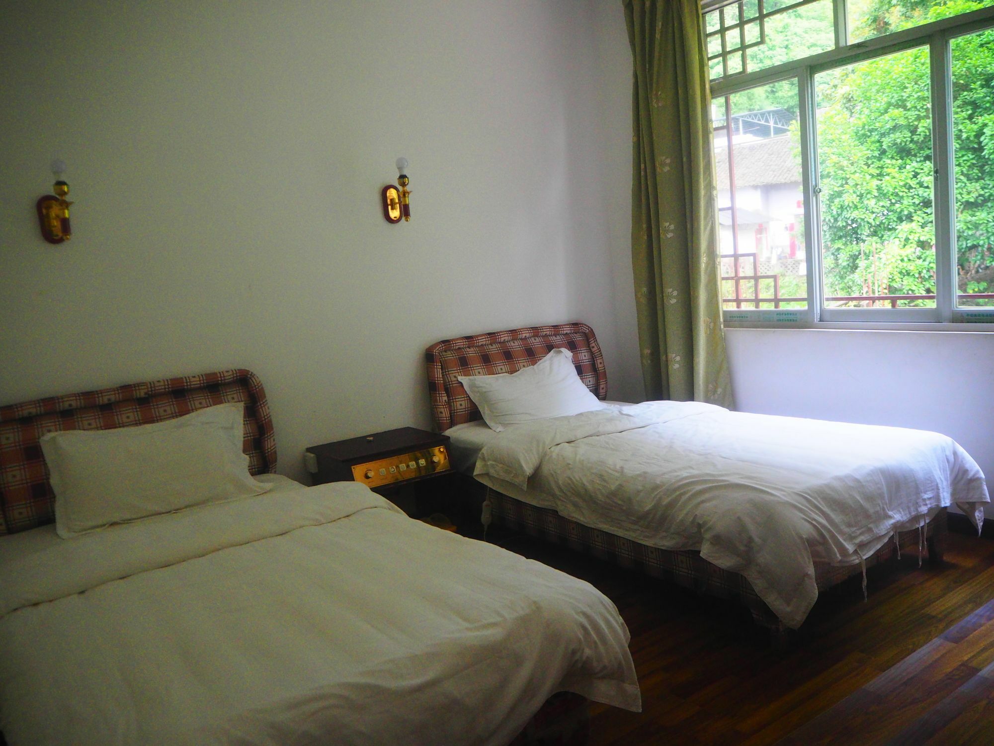 Yangshuo Moon Resort Hotel מראה חיצוני תמונה